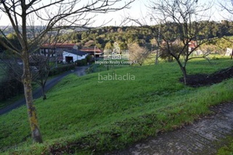 Foto a0301e9a-23f1-4546-917e-f3a5a1ff7e67. Terreny residencial a Carreño