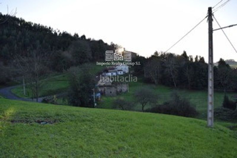 Foto c0b0771b-bb51-45ce-b232-cb07245fe9e2. Terreny residencial a Carreño