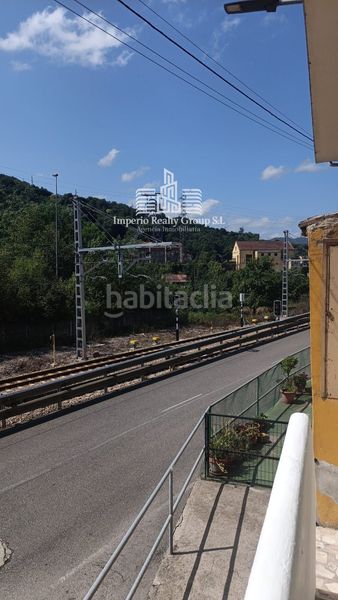 Foto c8b3e025-18c9-4452-b2c0-39539b6e9716. Casa a La Felguera Langreo