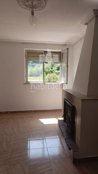 Foto cdc6c117-11a9-44f7-884d-1973d468d229. Casa a La Felguera Langreo