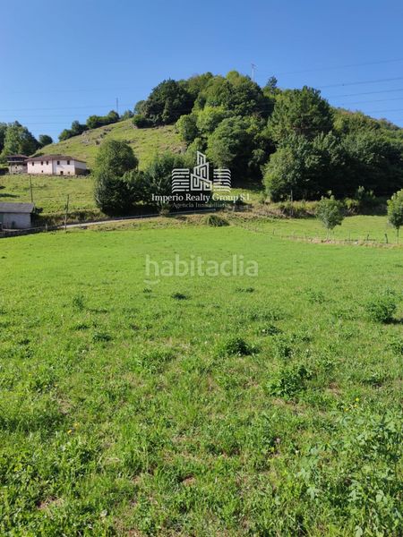 Foto dfa1cd96-be50-47d0-a276-8ee12f9d3b98. Finca rústica en Grado