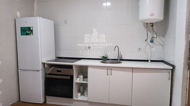 Foto d6791619-fcac-4a41-995c-fd4b66d0534c. Casa a La Felguera Langreo