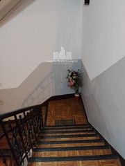 Appartement  N/a. Piso  en el centro de sama, exterior y con gran potencial