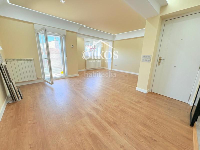 Foto 5dfd27a4-ea01-43f3-b411-447614957272. Piso en Rollo - Puente Ladrillo Salamanca