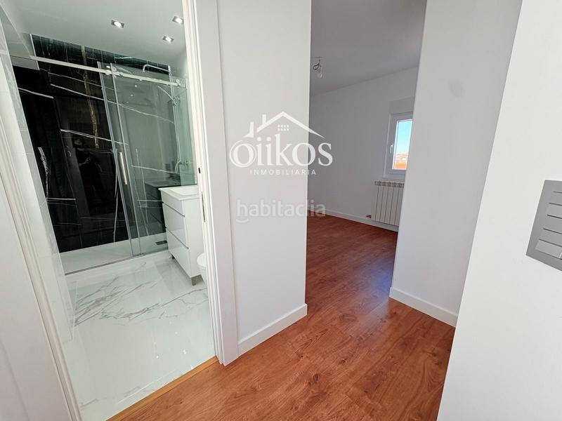 Foto e6850cad-8b14-480f-ba69-c94c81b44703. Piso en Rollo - Puente Ladrillo Salamanca