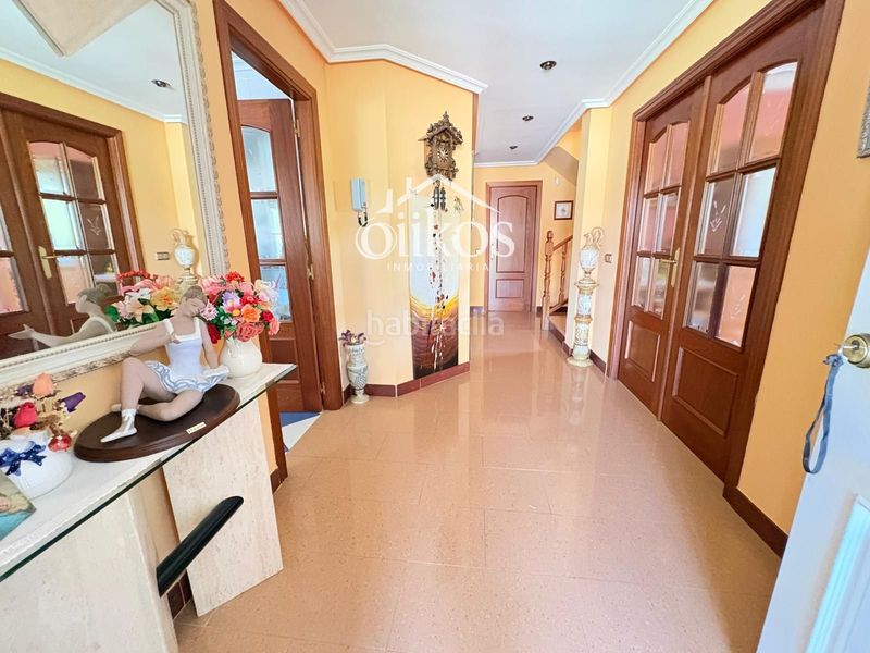 Foto 175acb2b-4283-42b8-a5e3-f61bca3d0bb0. Chalet en Buenavista