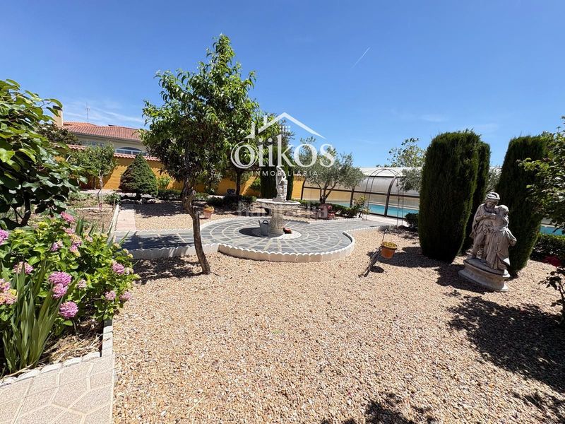 Foto 72032cd1-e285-4f67-bb19-f78ea4c4506b. Chalet en Buenavista