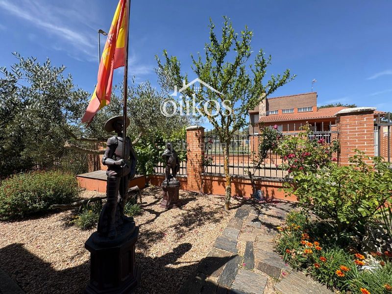 Foto c688330a-ed17-43a9-b9a6-c4f9d2607428. Chalet en Buenavista