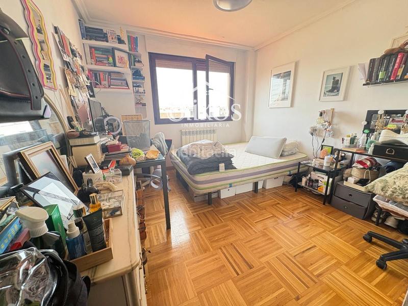 Foto 190b2a15-b83a-4222-a3a7-9033dd451607. Casa a schiera con riscaldamento piscina in Villares de la Reina