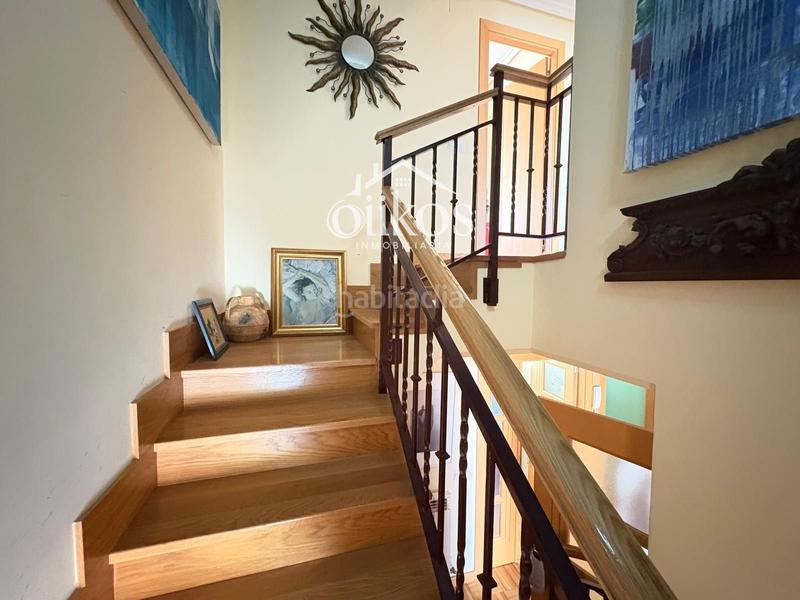 Foto 2411ecfc-c717-4b26-8403-b0b0f2bed200. Casa a schiera con riscaldamento piscina in Villares de la Reina