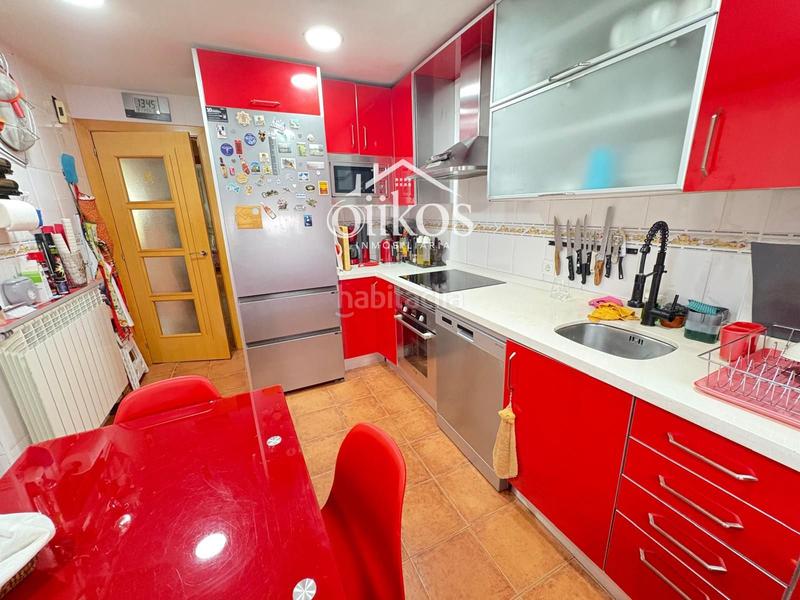 Foto 3971fc3d-3c0c-422c-9e79-e2023975a6c3. Casa a schiera con riscaldamento piscina in Villares de la Reina