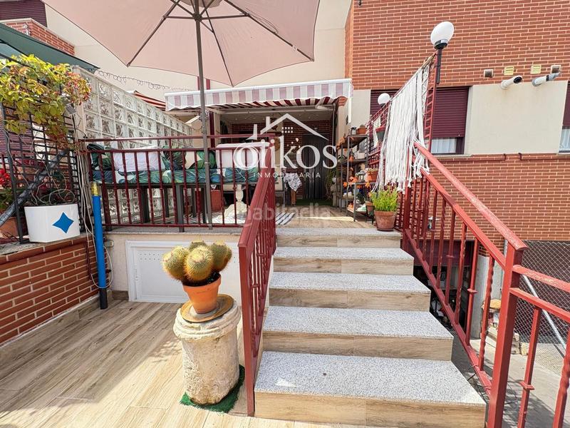 Foto 5e28c215-f03a-45a0-b7ad-bc4dea9ad65f. Casa a schiera con riscaldamento piscina in Villares de la Reina