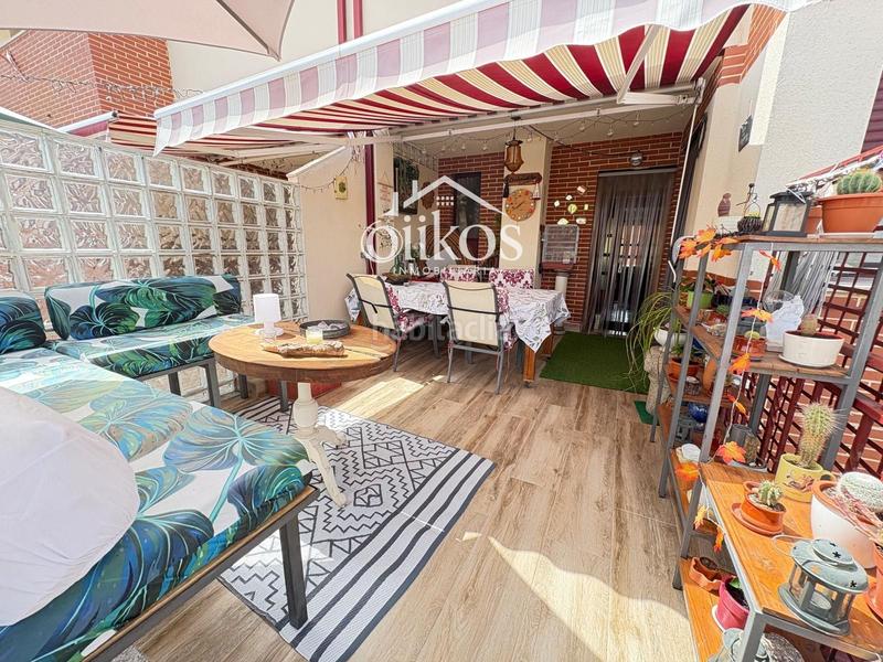 Foto 8c648830-0b37-4258-8e89-7dbb8edd88b5. Casa a schiera con riscaldamento piscina in Villares de la Reina