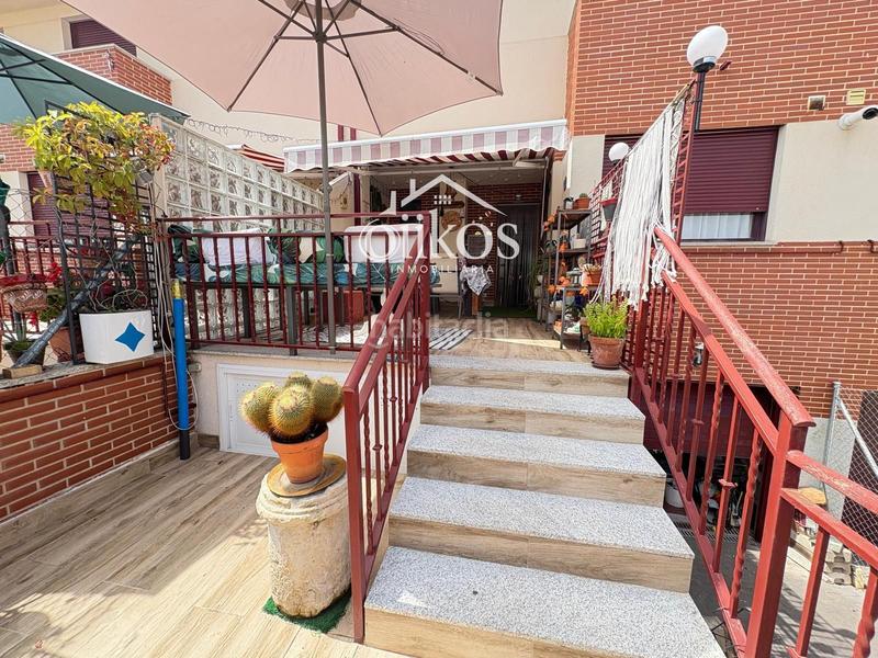 Foto b029d6da-1868-4e4b-bf33-42213a5d74d3. Casa a schiera con riscaldamento piscina in Villares de la Reina