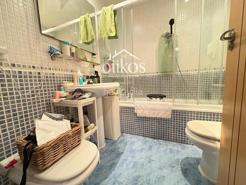 Foto b8ba56a8-70f3-445e-8ee7-fe629656890b. Casa a schiera con riscaldamento piscina in Villares de la Reina