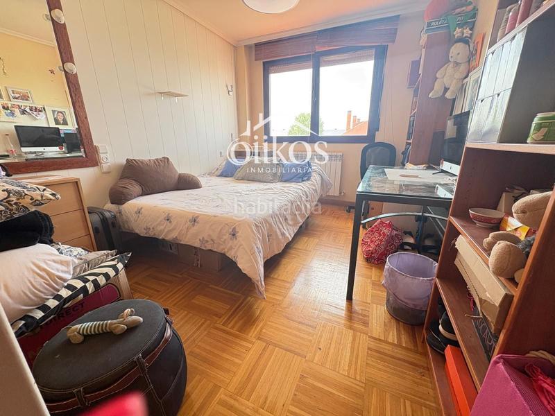 Foto e975f822-03b3-469d-a3f8-bee5f1b53596. Casa a schiera con riscaldamento piscina in Villares de la Reina