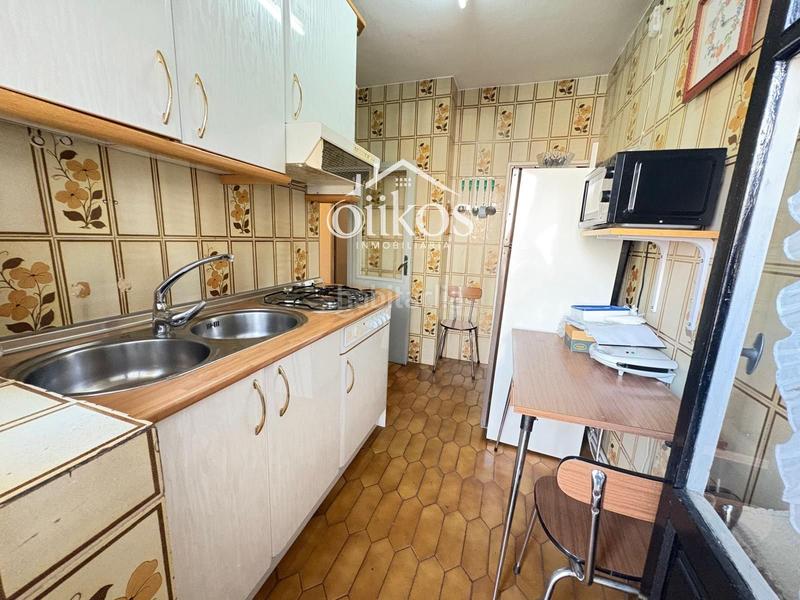 Foto 2c14f9d4-3329-440d-ae4f-aafa48f07e47. Flat with heating in Garrido Norte Salamanca