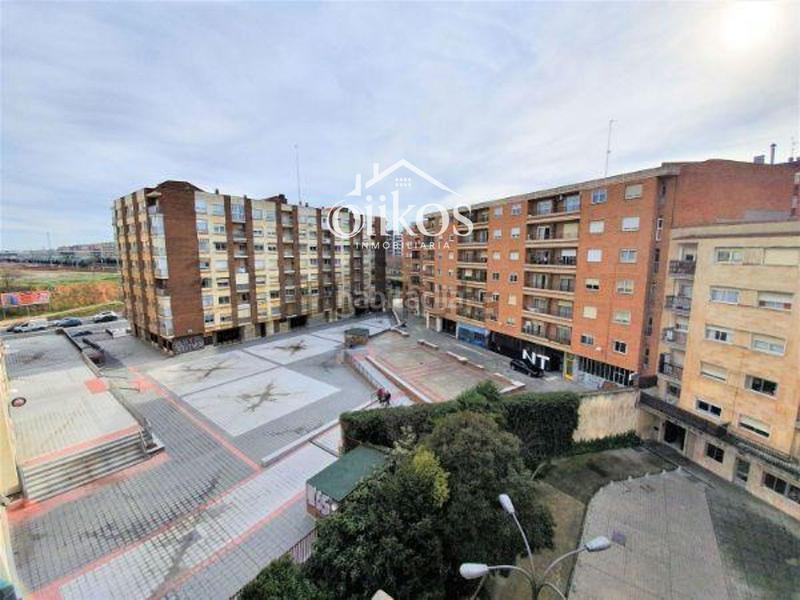 Foto 3dc72bfe-f625-4b30-b26e-1e2d077e2eb3. Etagenwohnung mit heizung in Estación Salamanca