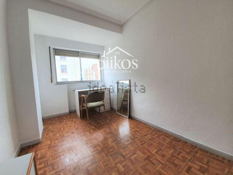 Foto b3c7e694-4e15-497d-a5c1-818a93d329d2. Etagenwohnung mit heizung in Estación Salamanca