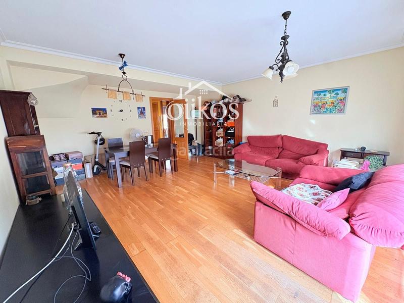 Foto 01686d3a-4ac2-46e6-ad28-ab2d5748c11a. Duplex avec chauffage parking piscine dans Vistahermosa Salamanca