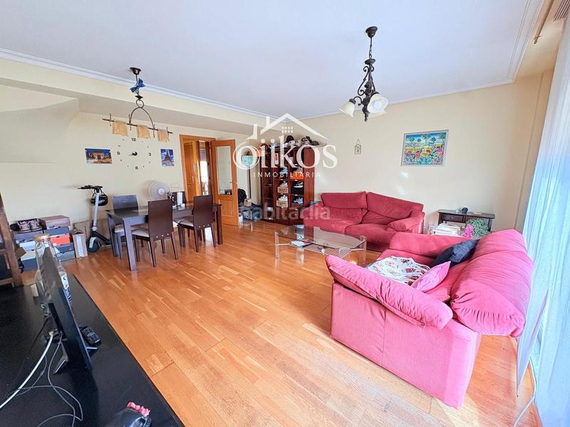 Foto 1ead5ec0-92df-4fb9-9abb-6e03a6a56b9e. Duplex avec chauffage parking piscine dans Vistahermosa Salamanca