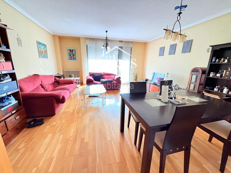 Foto 38e6adec-a70e-4ebb-9b46-63c3553a9c05. Duplex avec chauffage parking piscine dans Vistahermosa Salamanca