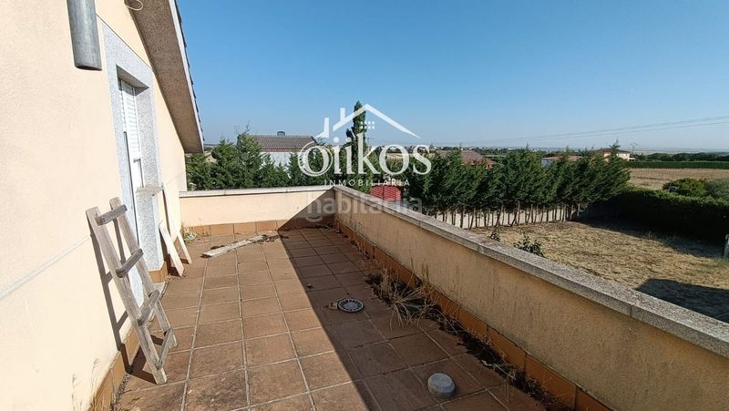 Foto d90ca600-3190-45c4-a993-be6e04e8b65c. Chalet en Calvarrasa de Arriba