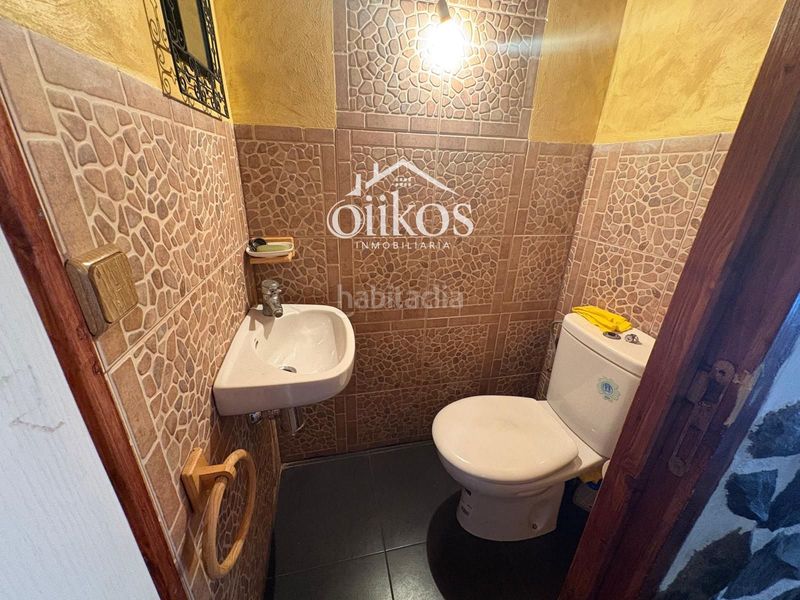 Foto a07f44fa-9a04-4d13-9aac-adb3d2ede3c9. Casa adossada amb calefacció aparcament a Tejares - Chamberí - Alcades Salamanca