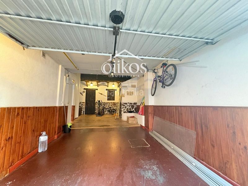 Foto ae210f52-3a3f-4fb3-a79b-72804dfe7df5. Casa adossada amb calefacció aparcament a Tejares - Chamberí - Alcades Salamanca