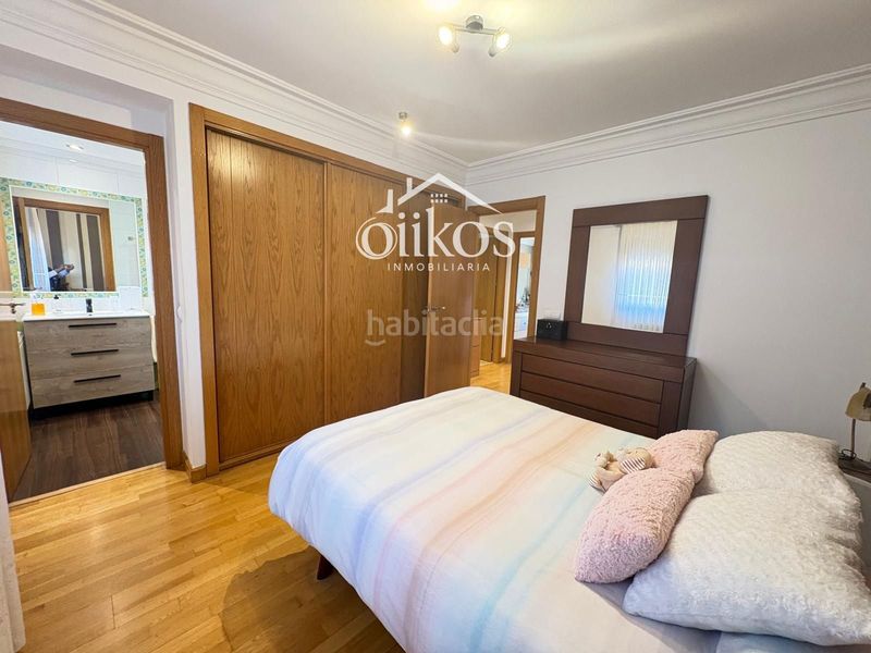 Foto ba350e28-bb37-4828-b246-267bd042460c. Casa adossada amb calefacció aparcament a Tejares - Chamberí - Alcades Salamanca