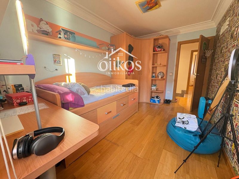 Foto f939f691-79b8-4fc5-9926-a88dc88ae6f1. Casa adossada amb calefacció aparcament a Tejares - Chamberí - Alcades Salamanca