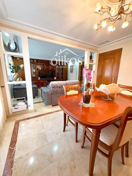 Foto 906dbd29-fdb1-4a72-81af-f85e1bfe0d1a. Casa con riscaldamento parcheggio in Villares de la Reina