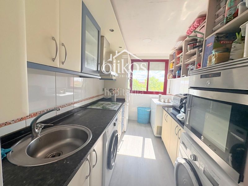 Foto d044c56f-5919-4239-89be-e9d680b87e6a. Pis amb calefacció aparcament a Barrio Blanco Salamanca