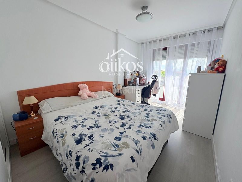Foto fa6525e0-7255-421f-8463-6d442b381f85. Pis amb calefacció aparcament a Barrio Blanco Salamanca
