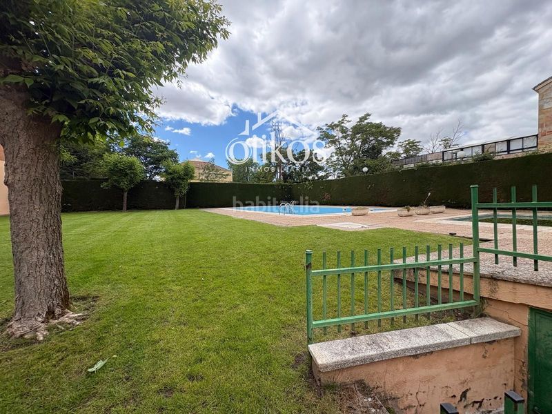 Foto 85b7350d-a080-40ea-844d-cbd43b3e38d5. Pis amb calefacció aparcament piscina a Tejares - Chamberí - Alcades Salamanca