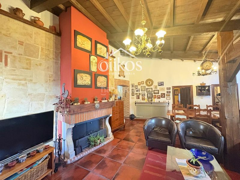 Foto 9a6c85a9-2e19-46b1-b156-e03c516a1ae3. Casa amb calefacció a Parada de Arriba