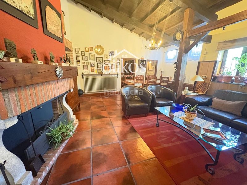 Foto b361879a-b197-4ee6-b8e5-629670d31fce. Casa amb calefacció a Parada de Arriba