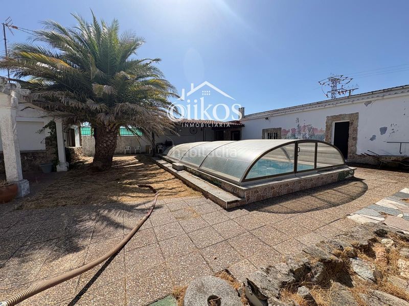 Foto 52ed2508-a360-48f8-b80f-f9bd921c447e. Casa en Vitigudino
