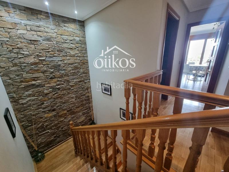 Foto 1ffa67ca-b0b9-4890-85fb-ed800cbc91c3. Casa a schiera con riscaldamento piscina in Villamayor