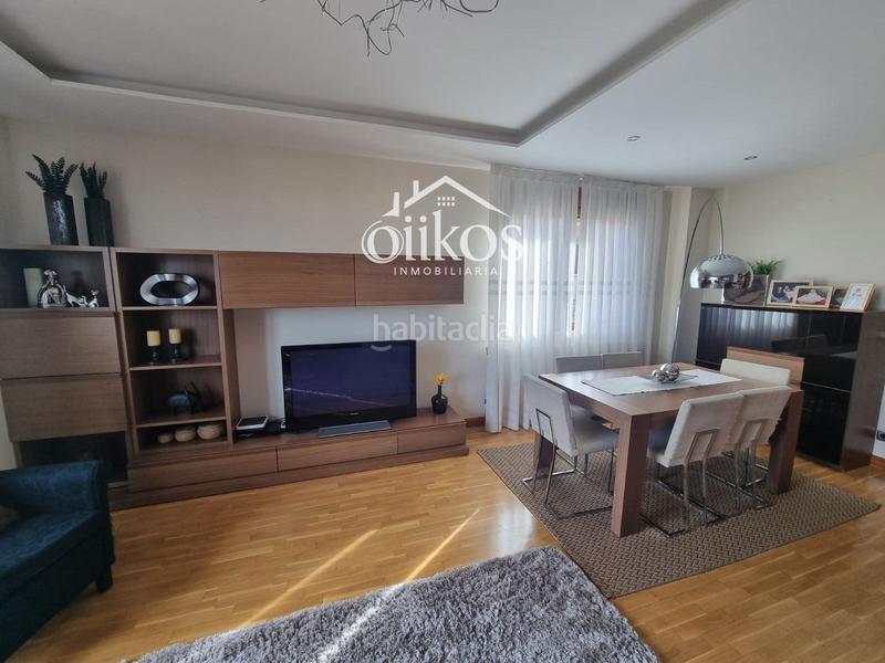 Foto 5f2d5245-18f4-497a-b4fa-be9e83dd0bf7. Casa a schiera con riscaldamento piscina in Villamayor