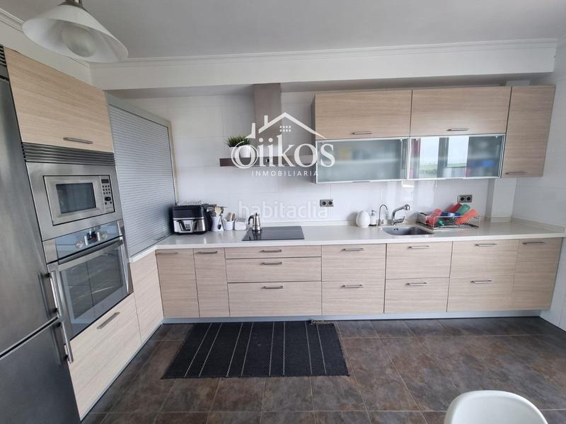 Foto 7aceab29-6ba6-45ae-aeee-1d9837a4cf58. Casa a schiera con riscaldamento piscina in Villamayor