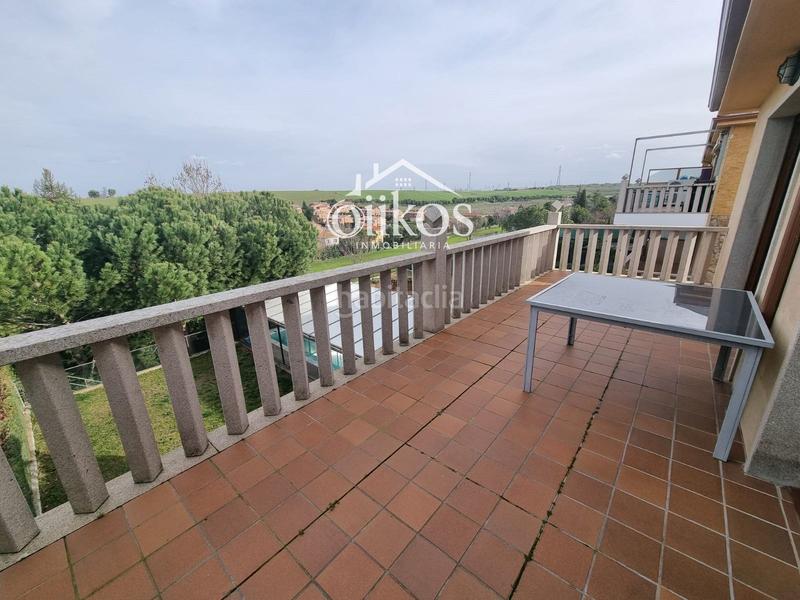 Foto a8fce4cf-736e-4a85-b58f-077cbecc090d. Casa a schiera con riscaldamento piscina in Villamayor