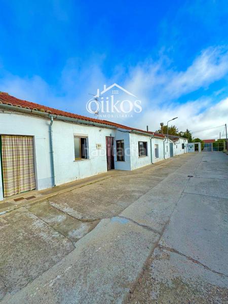 Foto e24c26a7-eedd-4a49-844c-32e055f42862. Casa amb calefacció a Gomecello