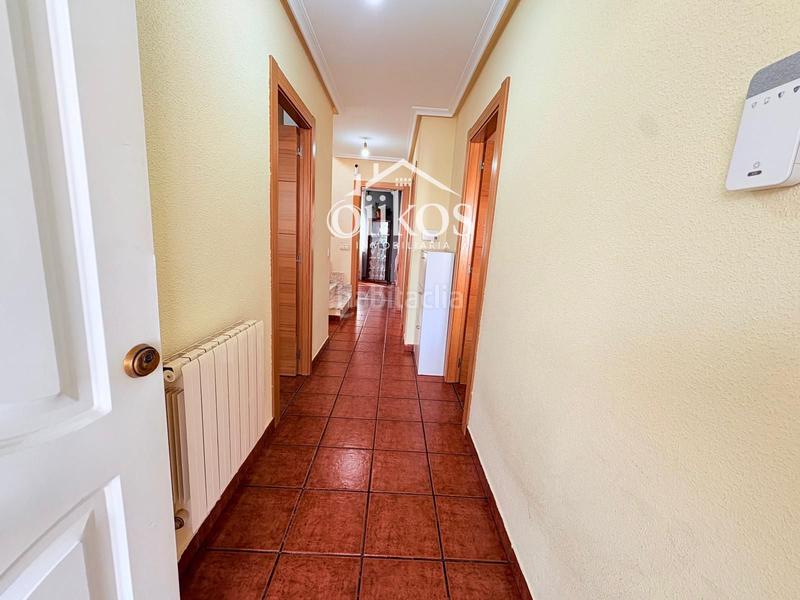 Foto 52690c39-934d-4dc2-b74d-6dc4325f9bbe. Casa a schiera con riscaldamento parcheggio in Cabrerizos