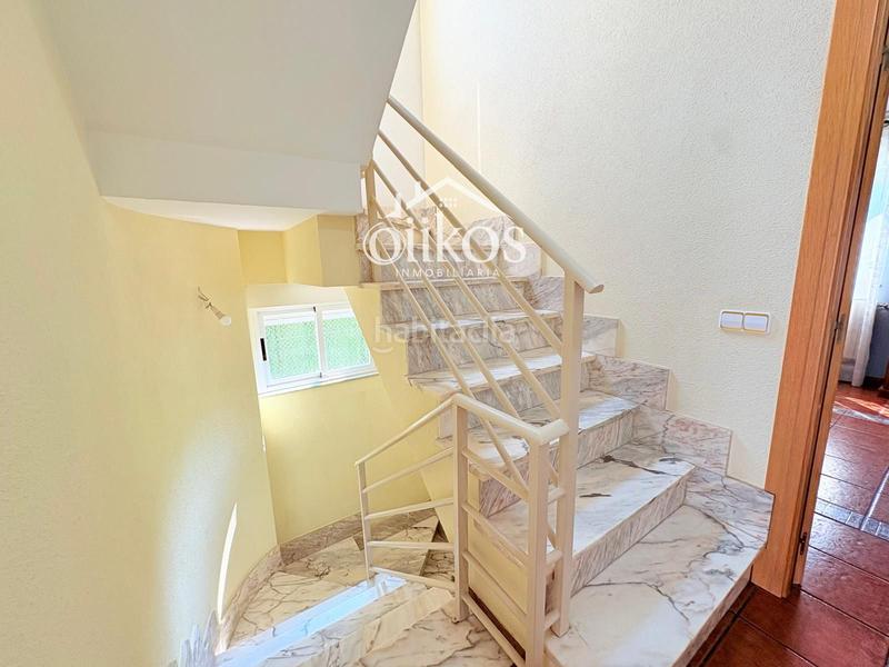 Foto 871e0208-d61b-4451-8a33-0a3a0096c339. Casa a schiera con riscaldamento parcheggio in Cabrerizos