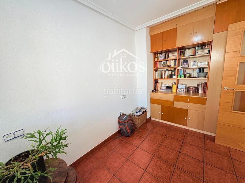 Foto a41132a9-0258-413e-a0ce-fa808a9d3e2c. Casa a schiera con riscaldamento parcheggio in Cabrerizos