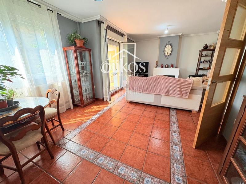 Foto b53917b5-16ce-449e-906f-0cbbba489596. Casa a schiera con riscaldamento parcheggio in Cabrerizos