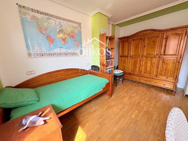 Foto ba2bc936-4555-449f-96a8-4bbe452dfd50. Casa a schiera con riscaldamento parcheggio in Cabrerizos