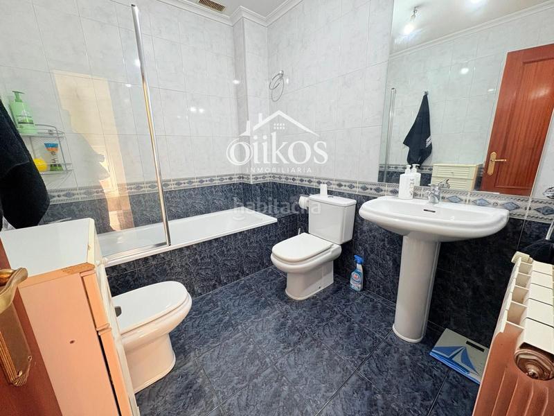 Foto c615dcbb-8fc6-4543-9f90-957e8250a885. Casa a schiera con riscaldamento parcheggio in Cabrerizos