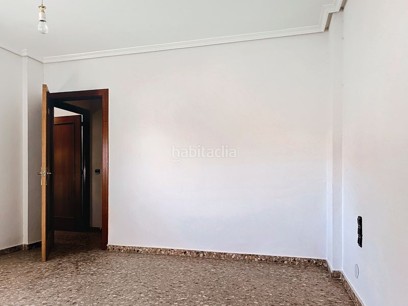 Foto a0fc3bcb-a0be-4145-9912-be62041529cc. Pis amb calefacció aparcament a Mancha Real